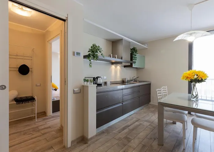 Apartment Salomone - Mecenate District Milan